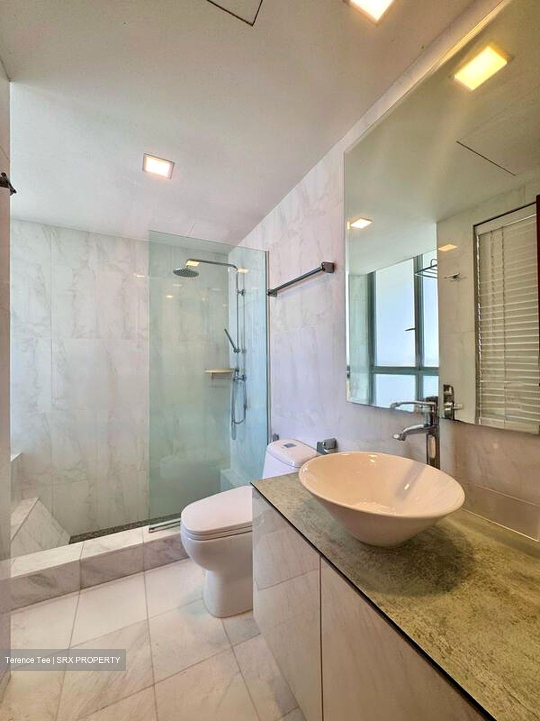 Astor (D14), Apartment #449693491